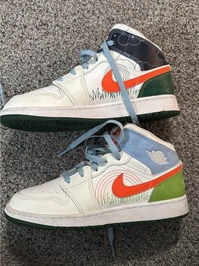 Air Jordan 1 Mid SE Stitch Youth